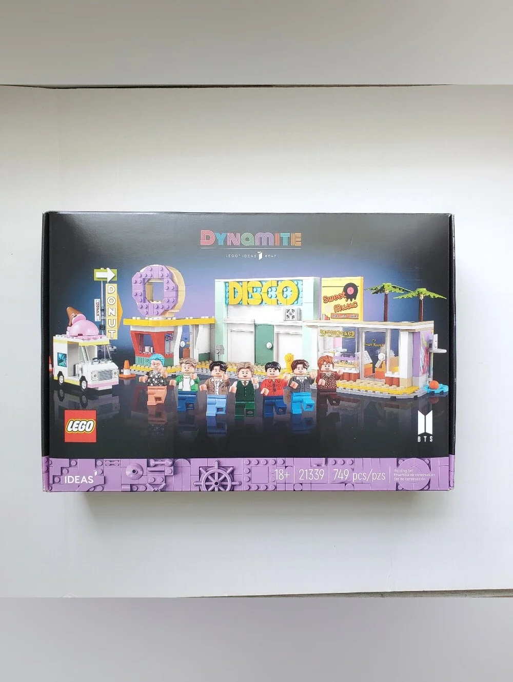 LEGO Ideas BTS Dynamite 21339 Factory Sealed 749 Pieces
